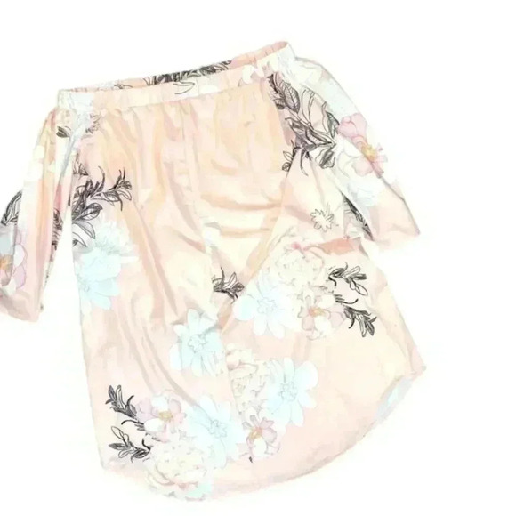 Beautiful Off shoulder Pink Dress with flowers - Picture 4 of 4